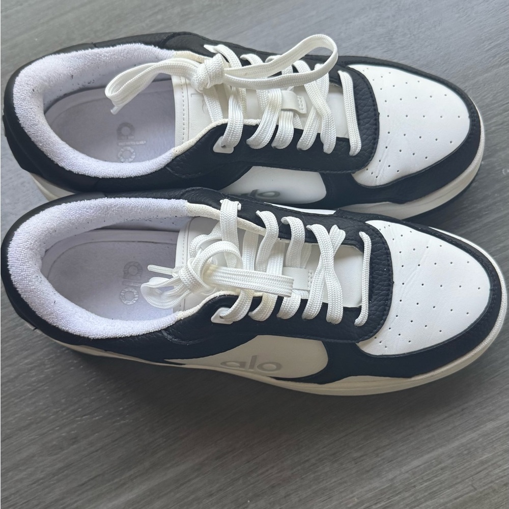 ALO Yoga Black and White Women's Sneakers